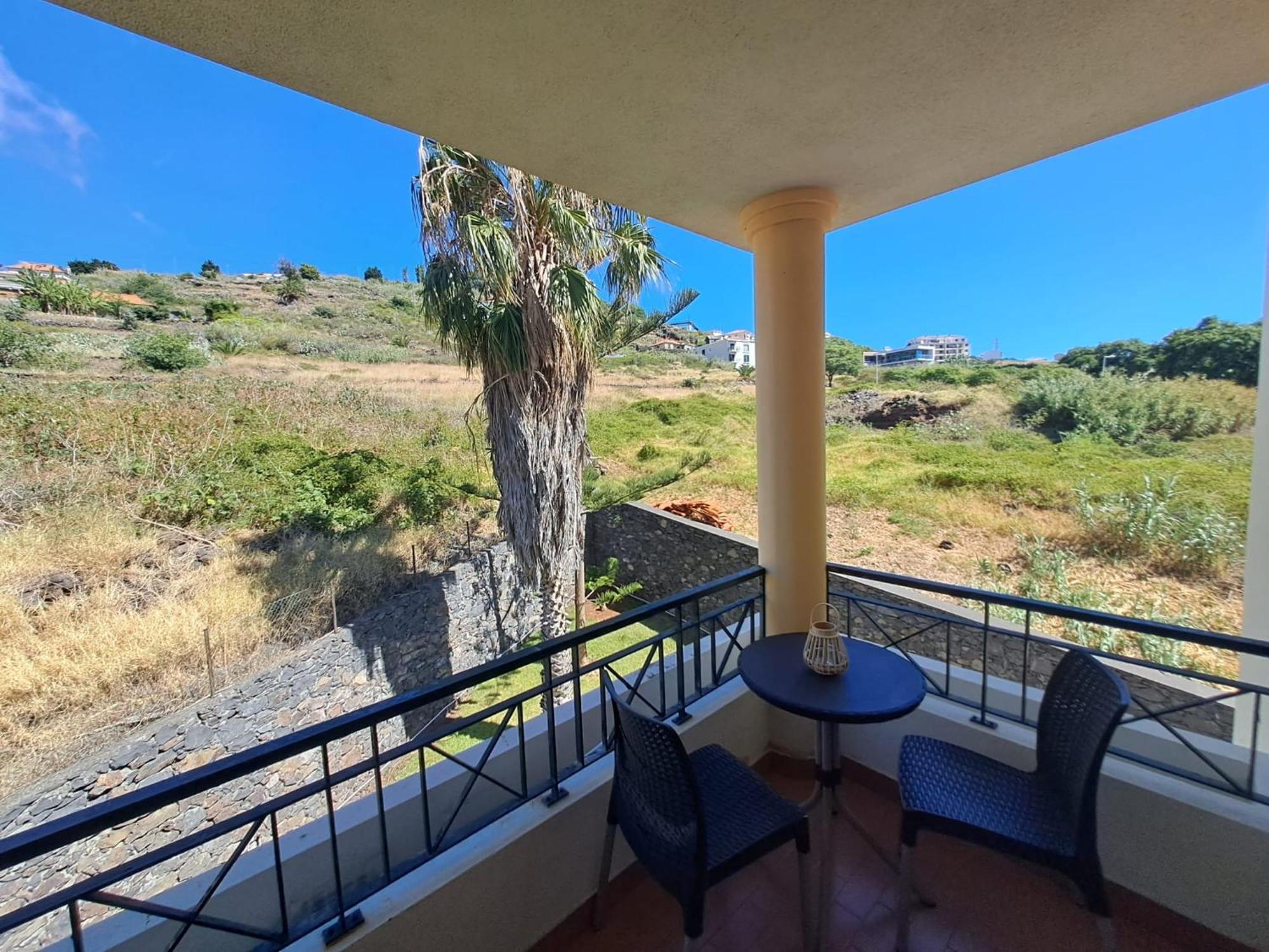 Ocean Gardens Apartment Caniço Екстериор снимка